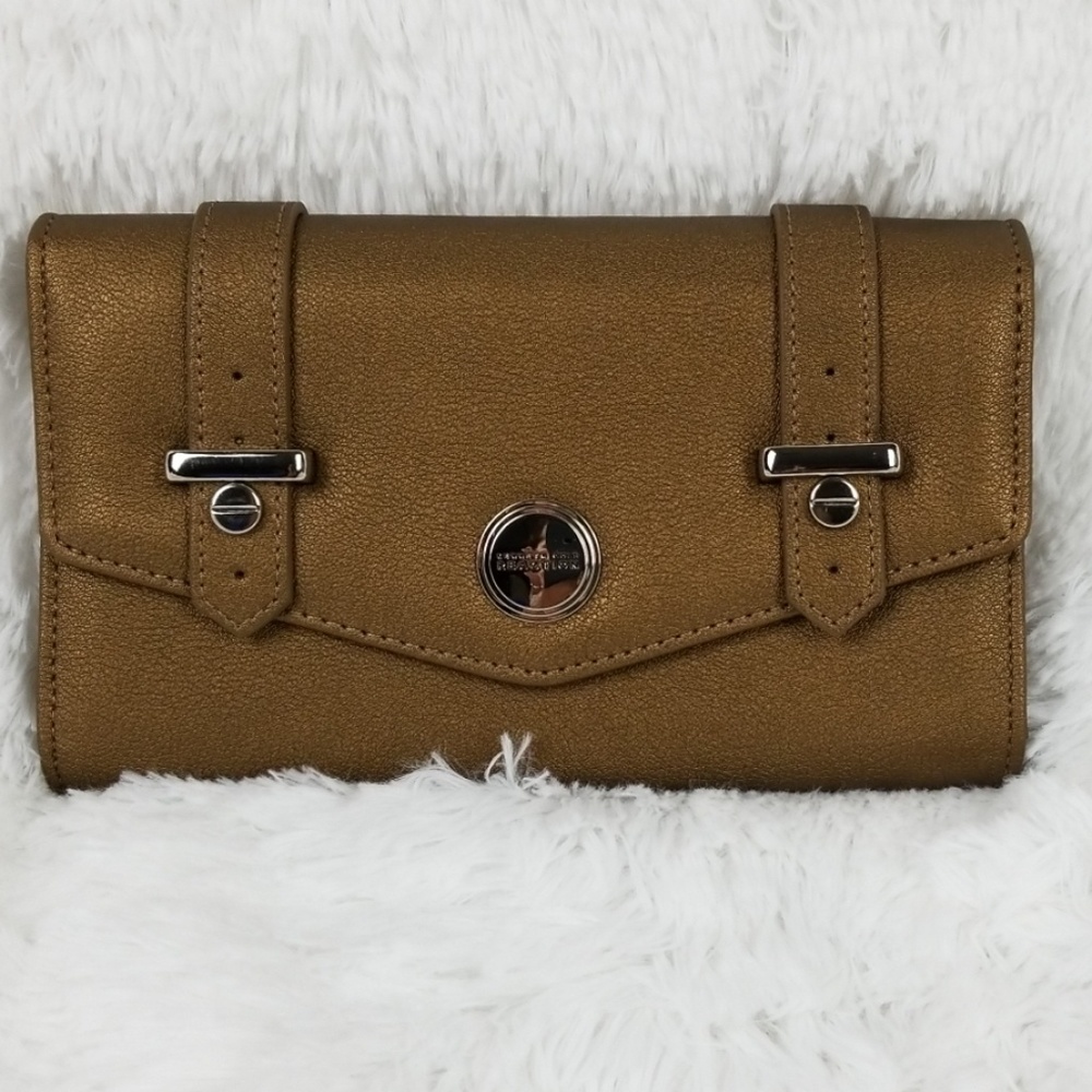 Kenneth Cole Reaction Envelope Flap Clutch